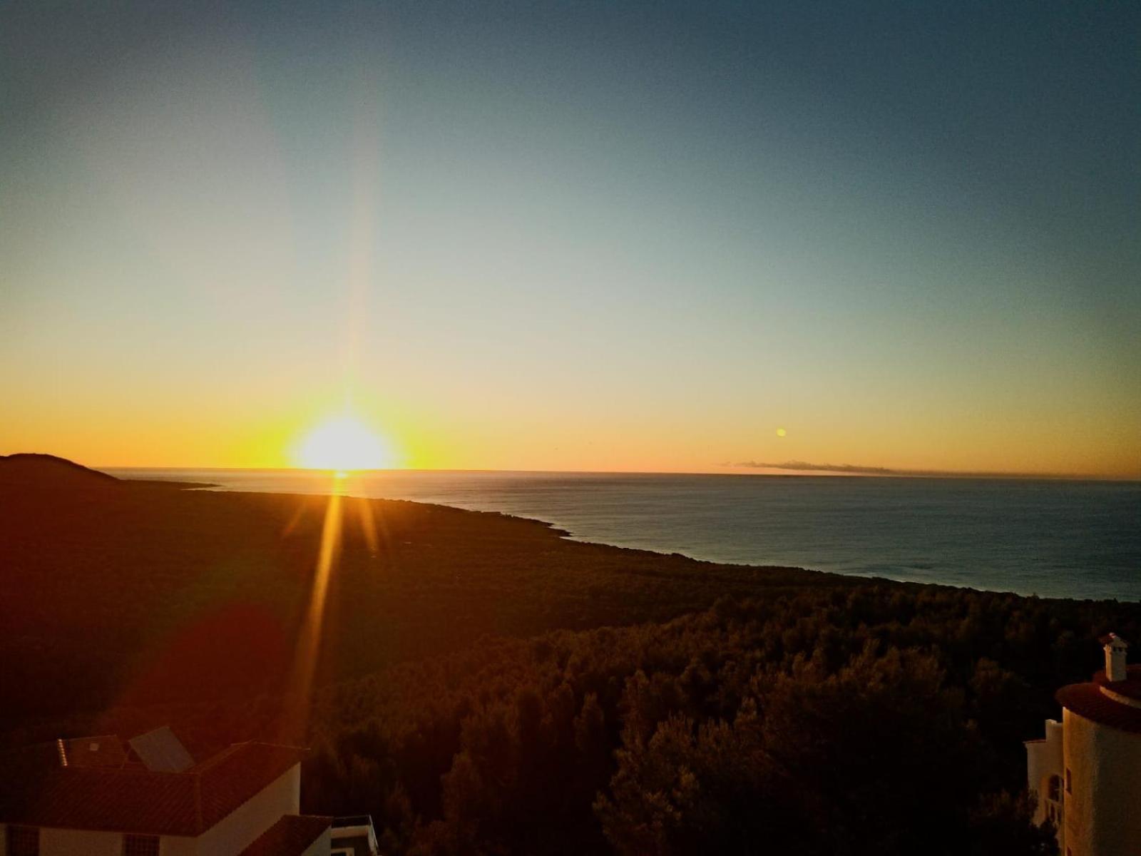 Precioso Atico En La Sierra De Irta Apartment Alcoceber Bagian luar foto